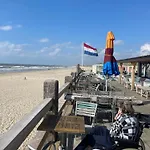 Lichtdurchflutetes Traumhaus Nr 143 Mit Wintergarten, Strandnah Uneinsehbarer Garten Hundefreundlich * Sint Maartensvlotbrug