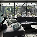 Feriehus Lichtdurchflutetes Traumhaus Nr 143 Mit Wintergarten, Strandnah Uneinsehbarer Garten Hundefreundlich Sint Maartensvlotbrug