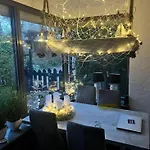 Feriehus Lichtdurchflutetes Traumhaus Nr 143 Mit Wintergarten, Strandnah Uneinsehbarer Garten Hundefreundlich Sint Maartensvlotbrug