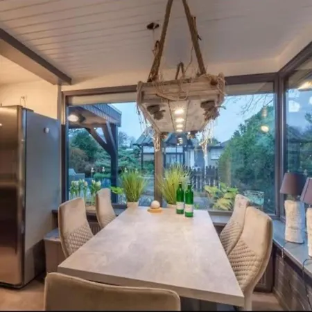 Lichtdurchflutetes Traumhaus 400 Meter Zum Strandaufgang, Uneinsehbarer Garten Mit Terrassenüberdachung, Hundefreundlich Ferienhaus