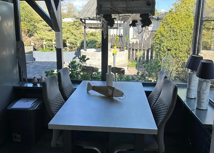 Lichtdurchflutetes Traumhaus Mit Wintergarten, Strandnah Uneinsehbarer Garten Hundefreundlich *