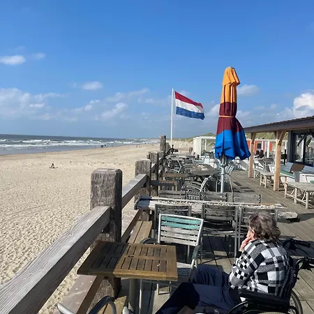 Lichtdurchflutetes Traumhaus 800 Meter Zum Strandaufgang, Uneinsehbarer Garten Mit Terrassenueberdachung, Hundefreundlich * Sint Maartensvlotbrug